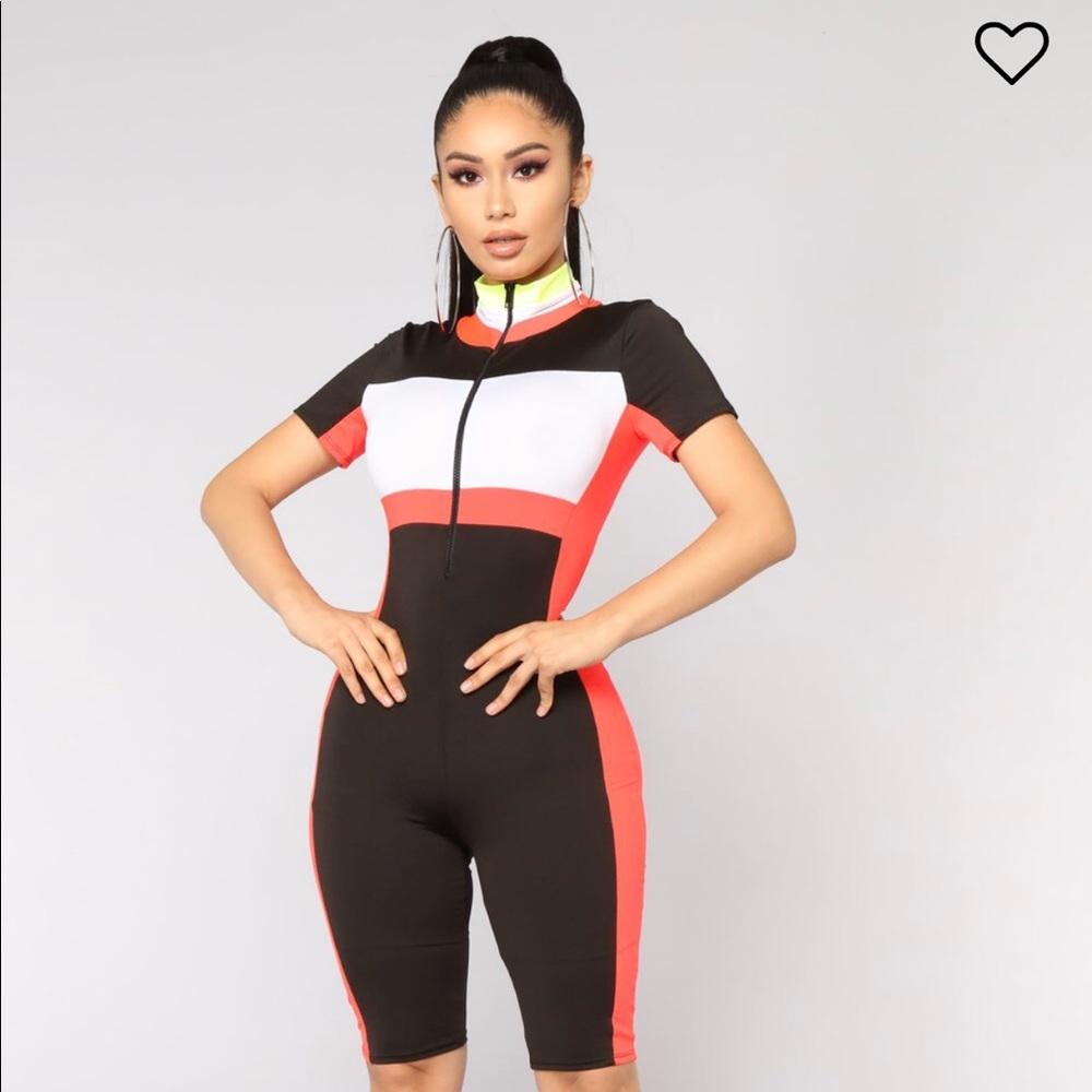 NWT Fashion Nova Jumper